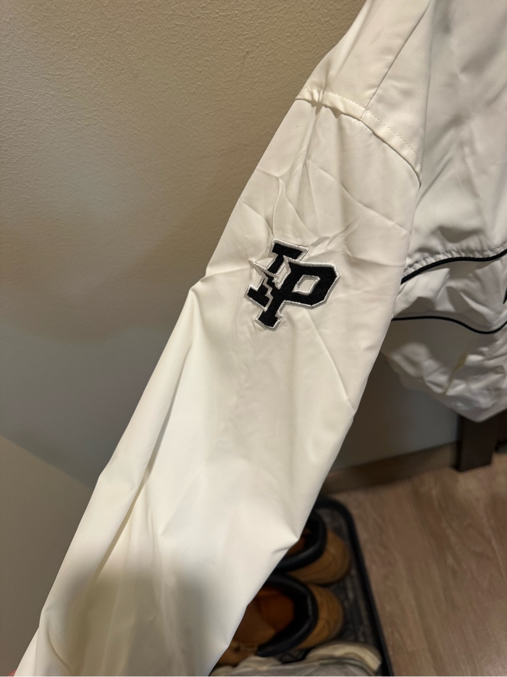 ‘Inaka Power' Bomber Jacket - Picture 3 of 4